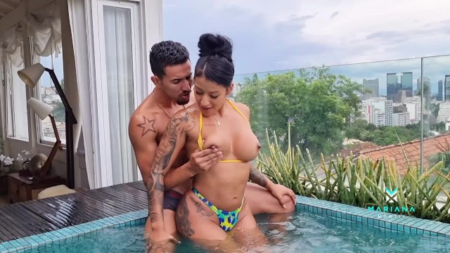 He fucked me hard in the public. - Full XXX Movies | ePornHIT.