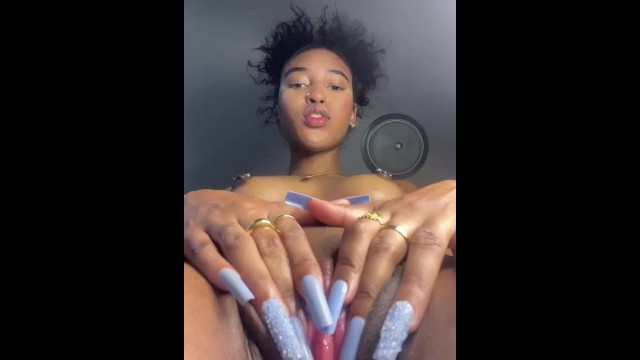 Talking dirty while playing with my wet pussy - Full XXX Movies | ePornHIT.
