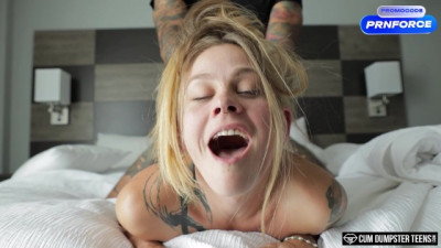 Mind-Blowing Blonde's Intense Eye-Rolling Orgasms