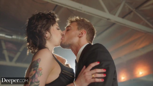 Sultry Angel's Wild Ride: Hard Sex with Squirting and Explosive Orgasms - Full XXX Movies | ePornHIT.
