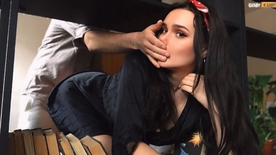 Stepmom Stuck in the Shelf: Watch Her Intimate Confession - Full XXX Movies | ePornHIT.