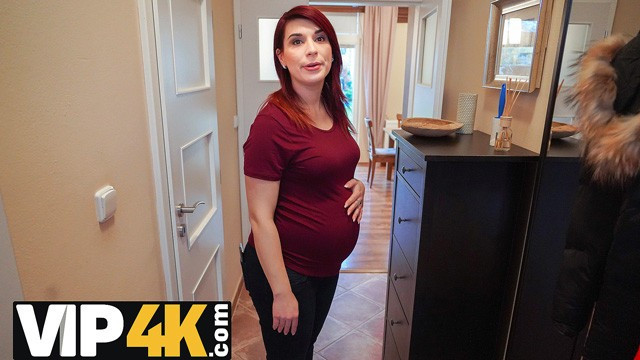 Pregnant Woman's Wild Encounter: Debt Forgiven with a Naughty Twist - Full XXX Movies | ePornHIT.