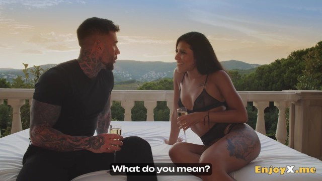 Naughty Sunset Adventure with Intense Outdoor Passion - Full XXX Movies | ePornHIT.