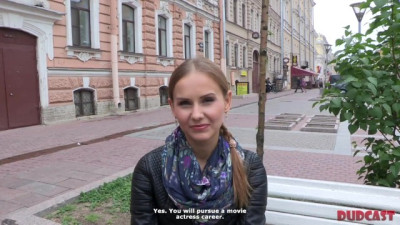 Cheeky Casting Couch: Porn Agent Rides Newcomer