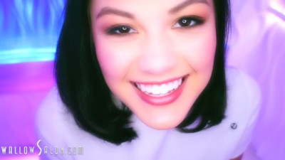 Sultry Beauties: Steamy Dance and Jerk Tease at Swallow Salon