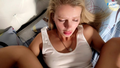 Horny Wife's Morning Craving for a Hard Cock